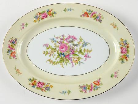 Corsage (4019) 11" Oval Serving Platter