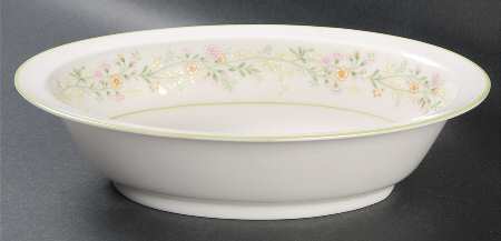 Cortege 10" Oval Vegetable Bowl