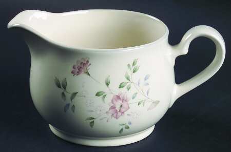 Cortland Gravy Boat by Noritake