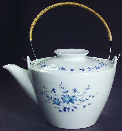 Country Side Teapot & Lid