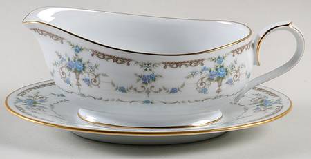 Cotillion Gravy Boat & Underplate