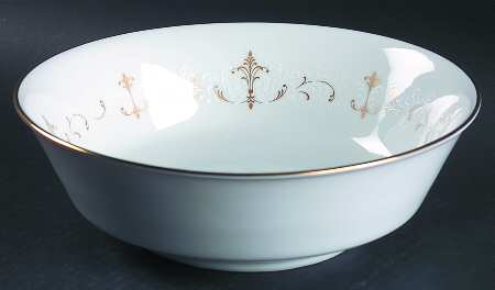 Courtney 8" Round Vegetable Bowl