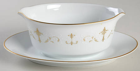 Courtney Gravy Boat with Attached Underplate