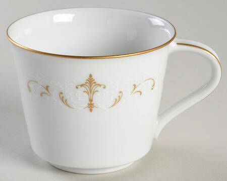 Courtney Footed Cup