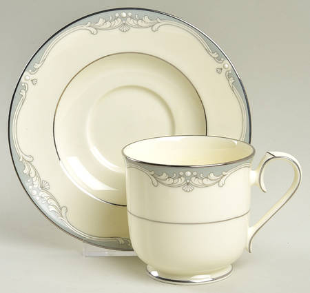 Cousteau Footed Cup & Saucer Set