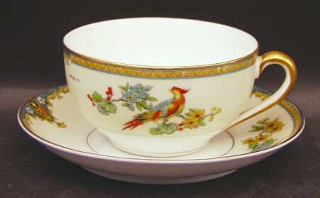 Coventry Flat Cup & Saucer Set