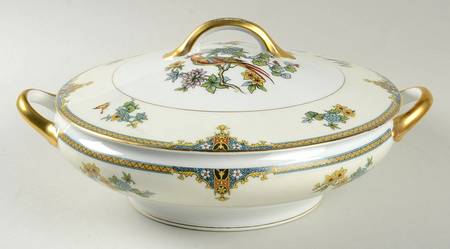 Coventry Round Covered Vegetable