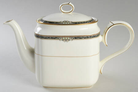 Covina Teapot & Lid