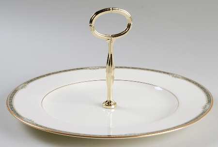 Covina Round Serving Plate with Handle (DP)