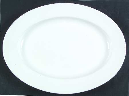 Commander White 11" Oval Serving Platter