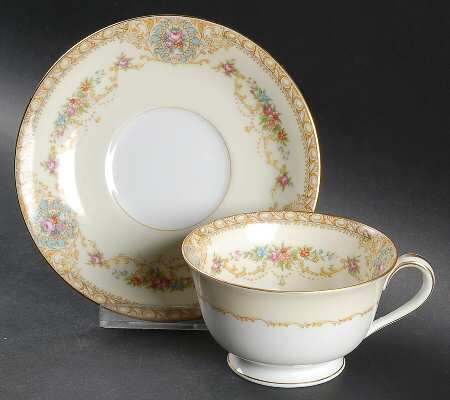 Coypel Footed Cup & Saucer Set
