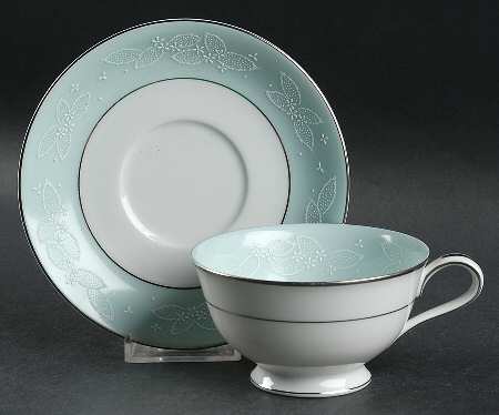 Cranbrook Footed Cup & Saucer Set