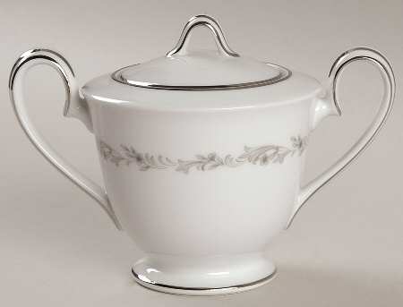 Crestmont Mini Sugar Bowl & Lid