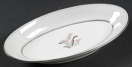 Crest Relish by Noritake