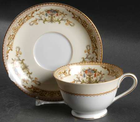 Crestwood Footed Cup & Saucer Set