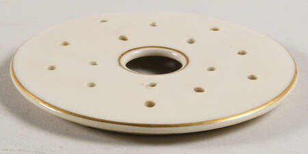 Crestwood Strainer for Round Butter