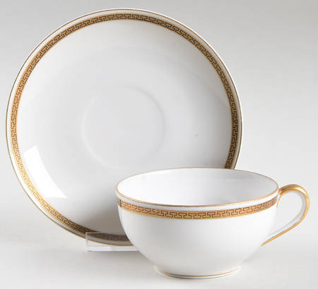 The Crete Flat Cup & Saucer Set