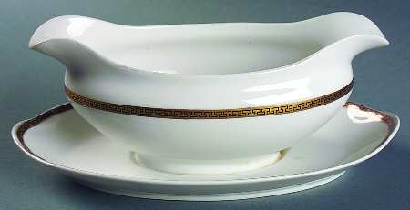 The Crete Gravy Boat with Attached Underplate