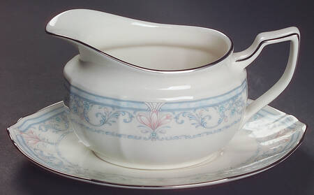 Crown Flower Gravy Boat & Underplate