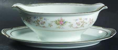 Croydon Gravy Boat with Attached Underplate