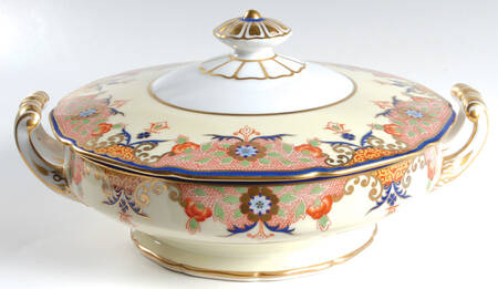 Crowndalia Round Covered Vegetable