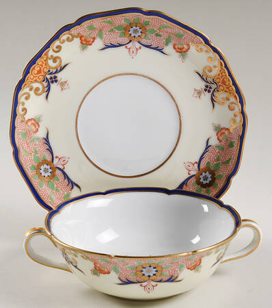 Crowndalia Cream Soup Bowl & Saucer Set