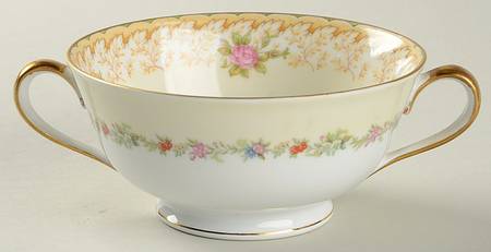 Cynthia Footed Cream Soup Bowl