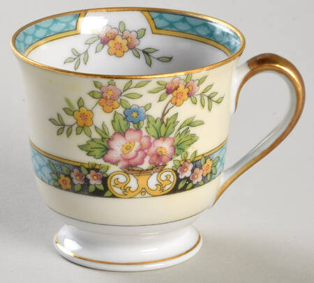 Cyrano Footed Demitasse Cup