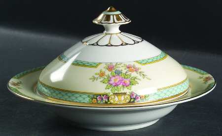 Cyrano Round Covered Butter