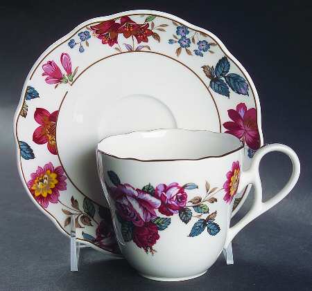 Damask Bouquet Flat Cup & Saucer Set