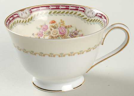 Dahlia Footed Cup