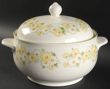 Daisygarland 1.25 Qt Round Covered Casserole