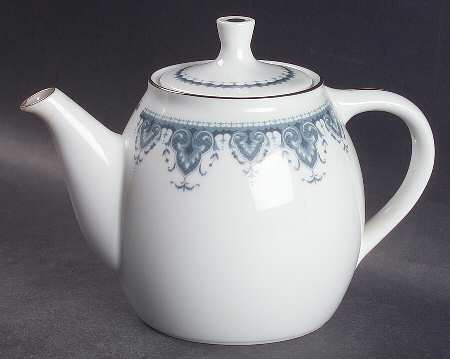 Danube Teapot & Lid