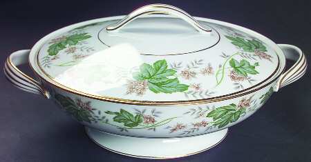 Daphne Round Covered Vegetable