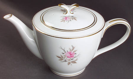 Daryl Teapot & Lid