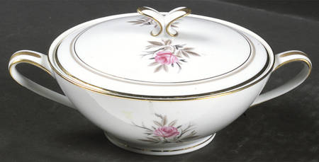 Daryl Sugar Bowl & Lid