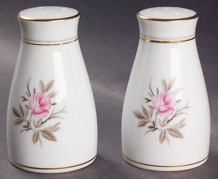 Daryl Salt & Pepper Set