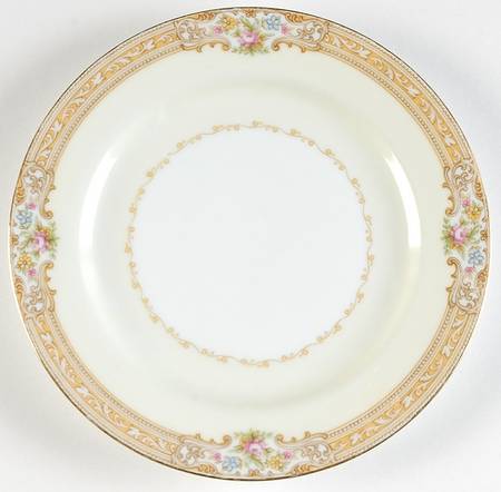 Darleen Salad Plate