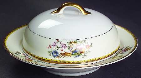 Datonia Round Covered Butter