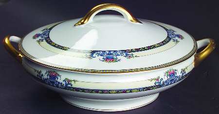Daventry Round Covered Vegetable