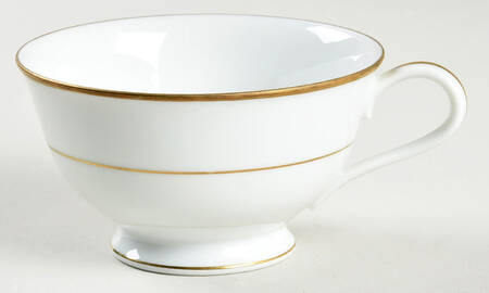Dawn Footed Cup