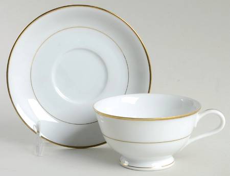 Dawn Footed Cup & Saucer Set by Noritake