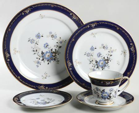 Dazure 5 Piece Place Setting