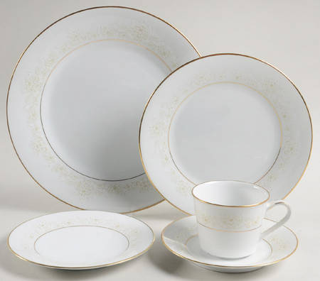 Dearest 5 Piece Place Setting