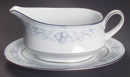 Dearborn Gravy Boat & Underplate by Noritake