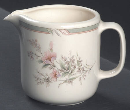 Deerfield Large Gravy Boat/Pitcher