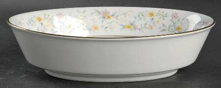 Delevan 9" Oval Vegetable Bowl