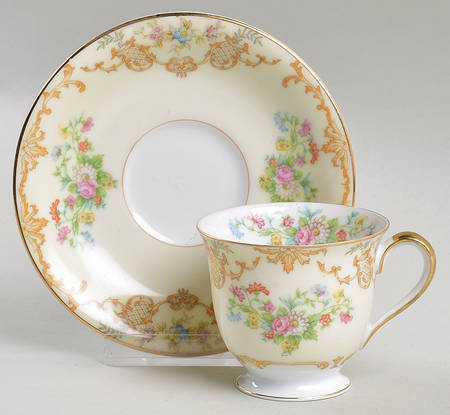 Delano Footed Demitasse Cup & Saucer Set