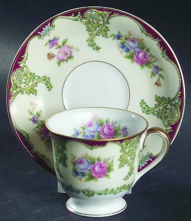 Delecia Footed Demitasse Cup & Saucer Set