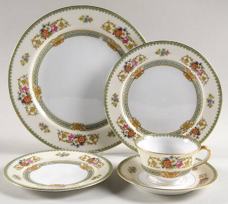 Delrosa 5 Piece Place Setting